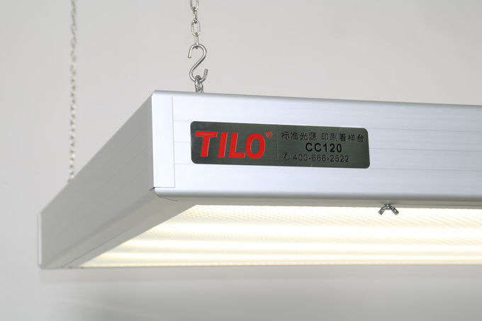 میز نوری چاپی D50 ، جعبه نور لامپ CC120 با نور نوری اختیاری: D65 ، TL84 ، U30